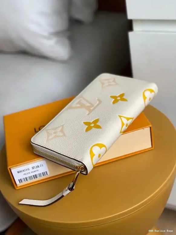 Aaa replica ru WALLET LOUIS VUITTON ZIPPY 0605